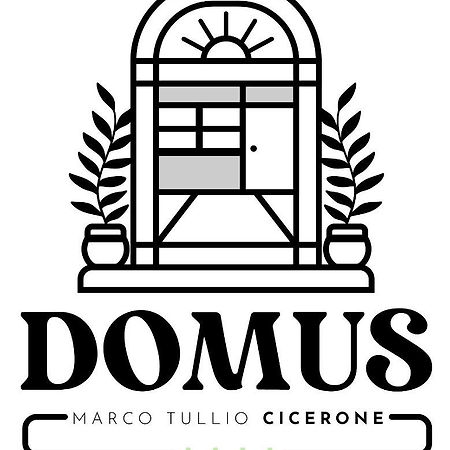 Domus Residence - Cicerone - Bari Bagian luar foto