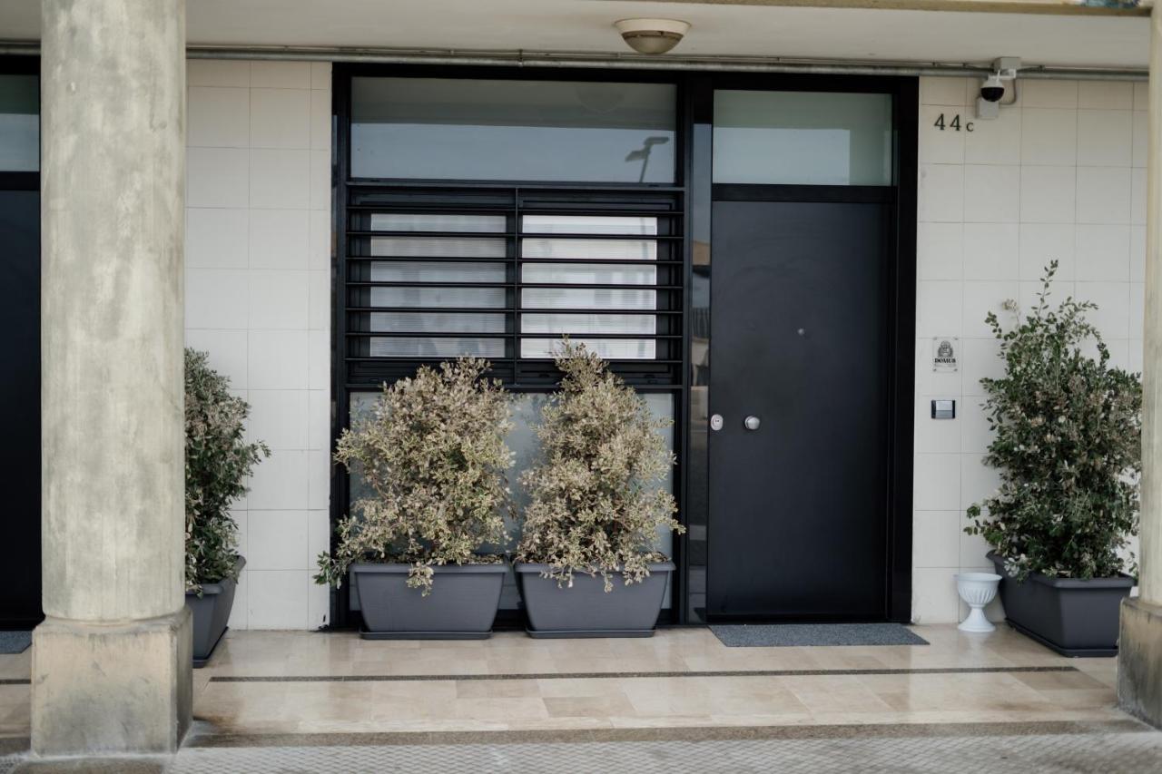 Domus Residence - Cicerone - Bari Bagian luar foto